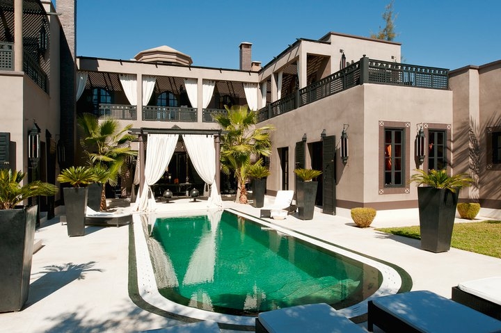 VILLA MANO