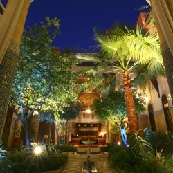 Riad l'aziza