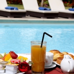 Balladins Rouen Val de Reuil Hotel Golf & Spa