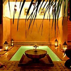 Riad Laora